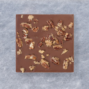 Caramelised Pecan and sea salt chocolate bar